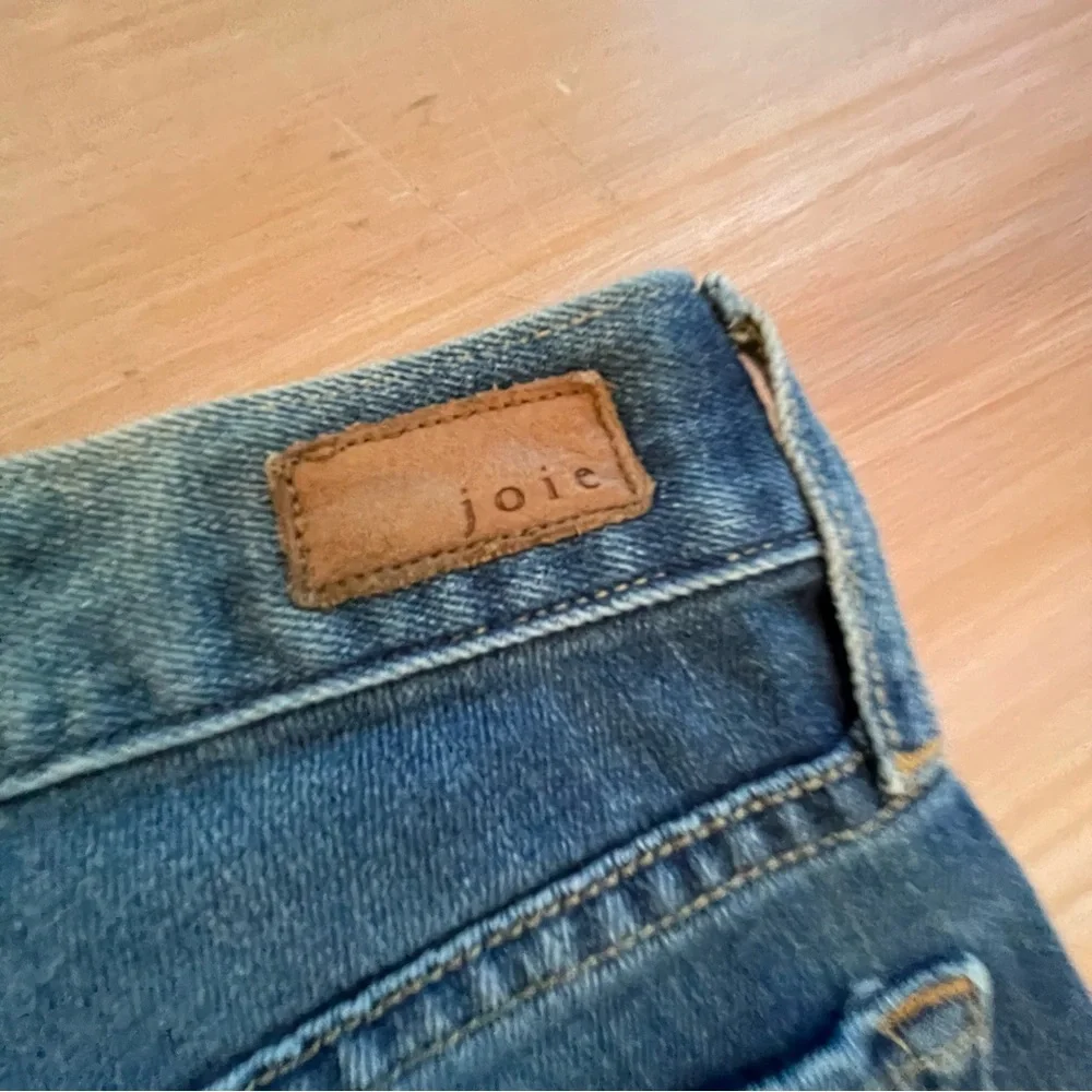 JOIE JEANS! USA. Blue Denim Jean Shorts! Great Condition! Sz 25